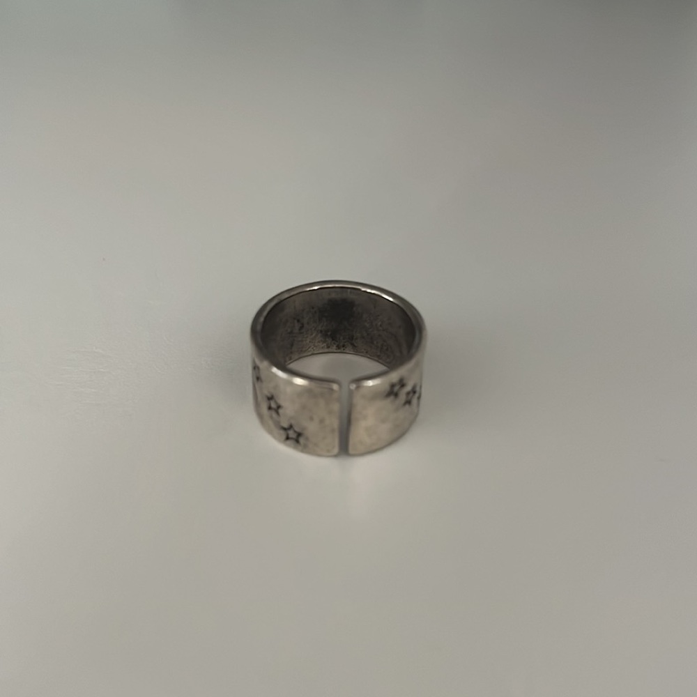 Smiley Face Ring - Picture 2 of 2